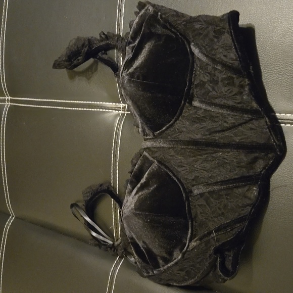 NWOT - Lace & Velvet Bustier - Picture 1 of 3